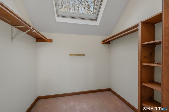 97 West Main Street Apt 24, East Lyme, CT 06357