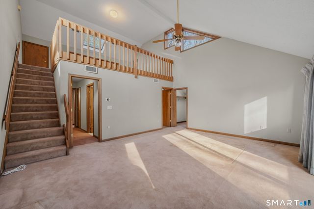 97 West Main Street Apt 24, East Lyme, CT 06357