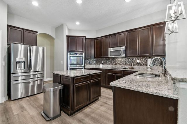 146 BRIDGER TRAIL COURT, Minneola, FL 34715