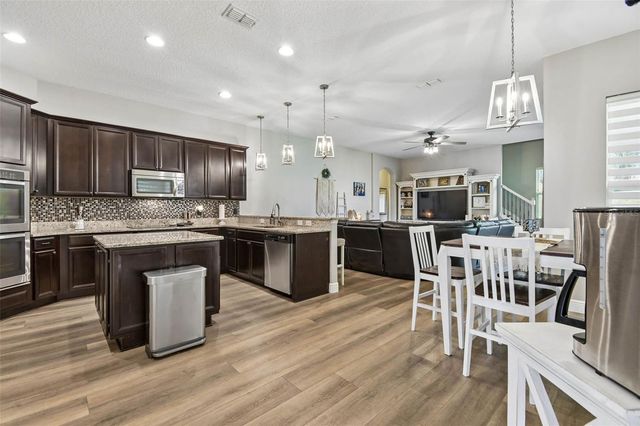 146 BRIDGER TRAIL COURT, Minneola, FL 34715