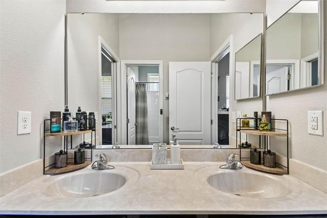 146 BRIDGER TRAIL COURT, Minneola, FL 34715