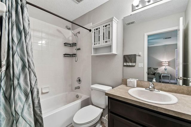 146 BRIDGER TRAIL COURT, Minneola, FL 34715