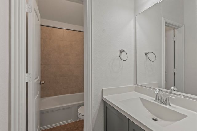 7229 Navoti Trail, Fort Worth, TX 76131