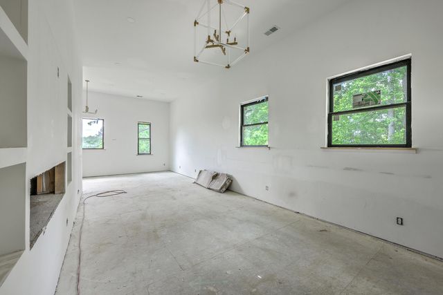 404 Fairington Drive, Summerville, SC 29485