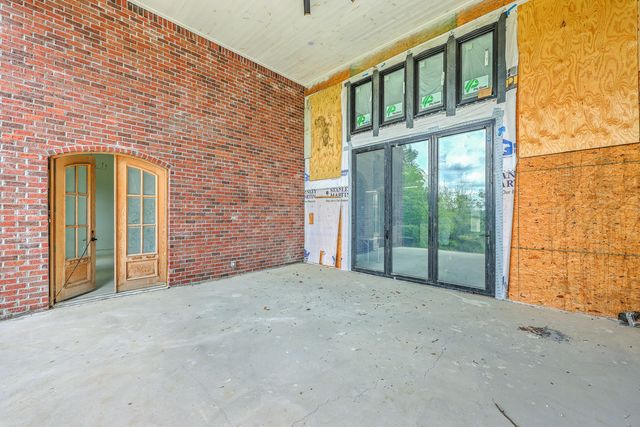 404 Fairington Drive, Summerville, SC 29485