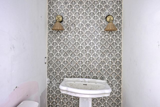 404 Fairington Drive, Summerville, SC 29485