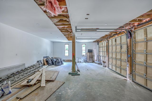 404 Fairington Drive, Summerville, SC 29485