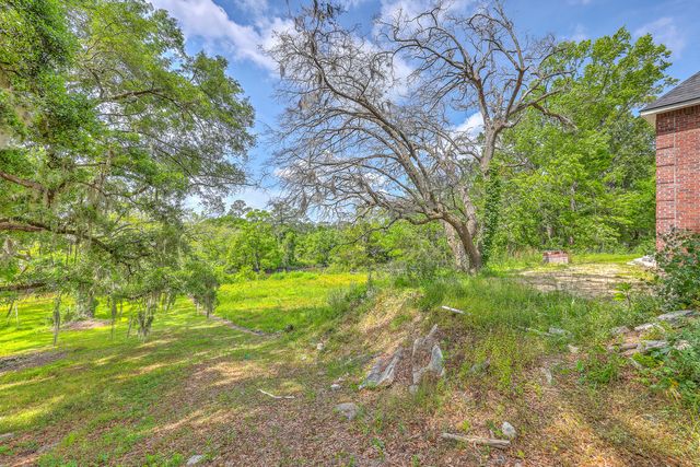 404 Fairington Drive, Summerville, SC 29485