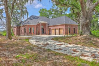 404 Fairington Drive, Summerville, SC 29485
