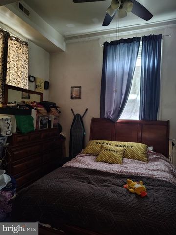1540 N 15TH ST, Philadelphia, PA 19121