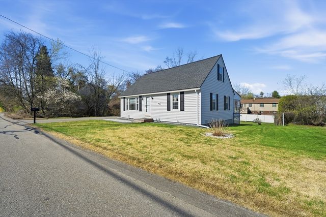 50 Totman Street, Lowell, MA 01854