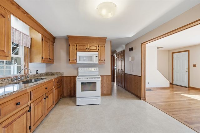 50 Totman Street, Lowell, MA 01854