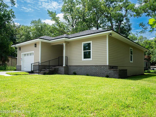 1992 W 20TH Street, Jacksonville, FL 32209