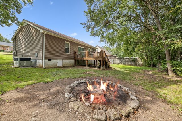 176 Lucy Dr, Mount Juliet, TN 37122