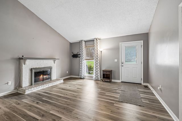 176 Lucy Dr, Mount Juliet, TN 37122