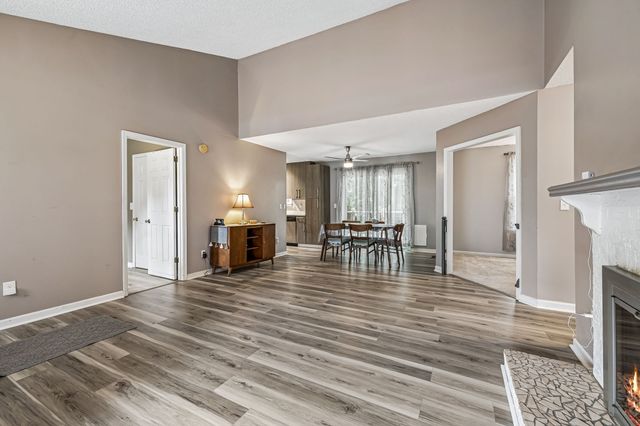 176 Lucy Dr, Mount Juliet, TN 37122