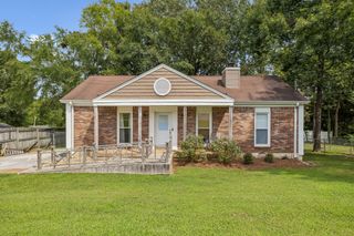 176 Lucy Dr, Mount Juliet, TN 37122