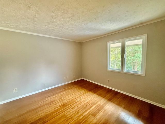 3240 Clairmont North NE, Atlanta, GA 30329