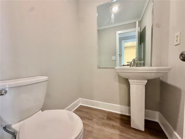 3240 Clairmont North NE, Atlanta, GA 30329