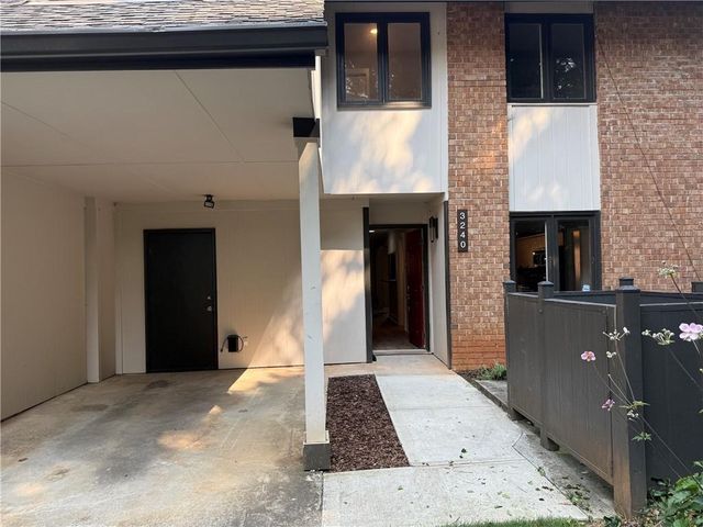 3240 Clairmont North NE, Atlanta, GA 30329