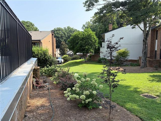 3240 Clairmont North NE, Atlanta, GA 30329
