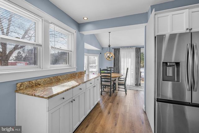 1131 NAAMANS CREEK RD, Garnet Valley, PA 19060