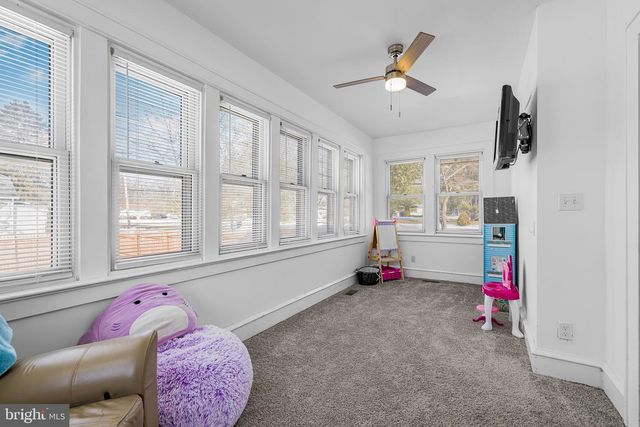 1131 NAAMANS CREEK RD, Garnet Valley, PA 19060