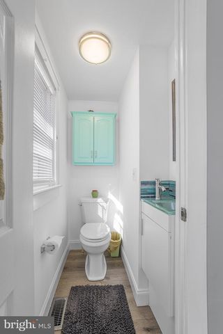 1131 NAAMANS CREEK RD, Garnet Valley, PA 19060