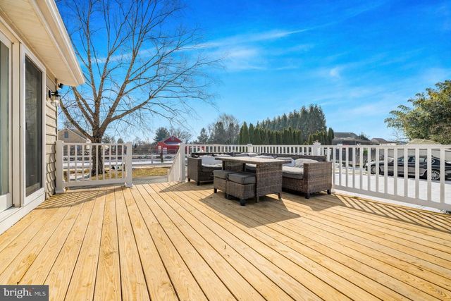 1131 NAAMANS CREEK RD, Garnet Valley, PA 19060