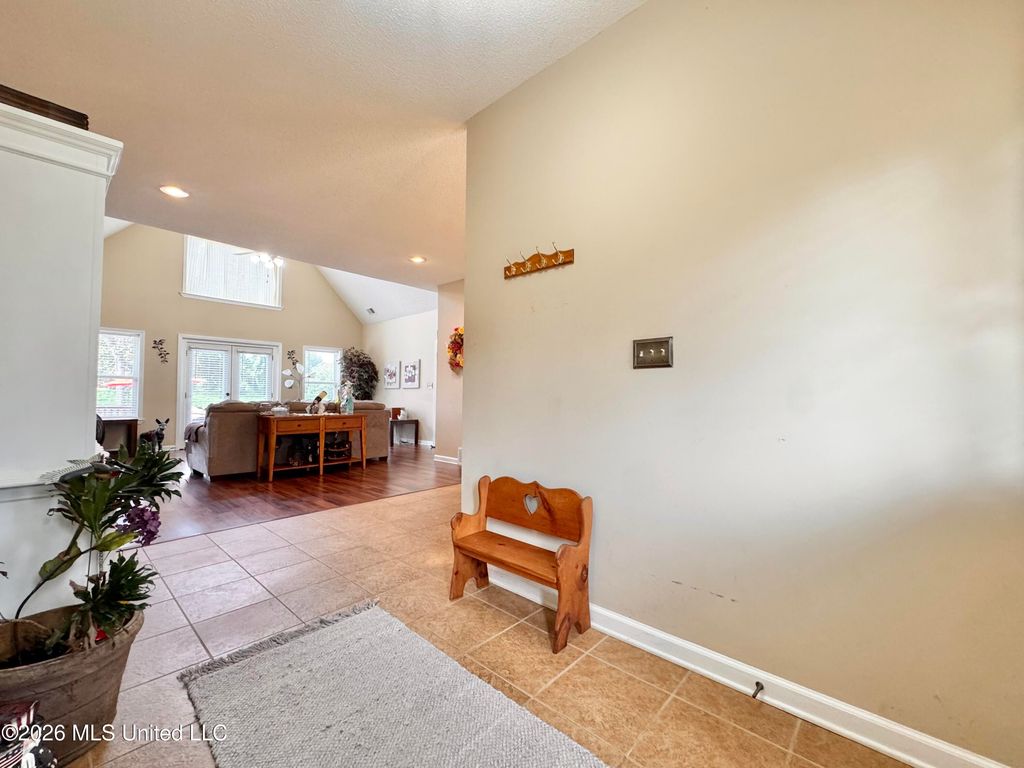 119 American River Drive, Lake Cormorant, MS 38641 — photo 5