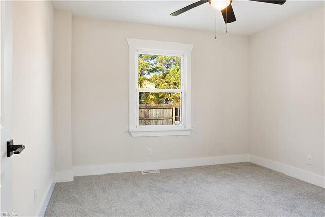 1143 43rd ST, Newport News, VA 23607