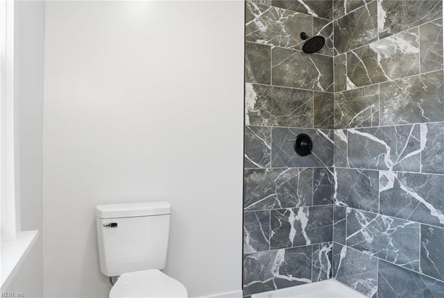 1143 43rd ST, Newport News, VA 23607