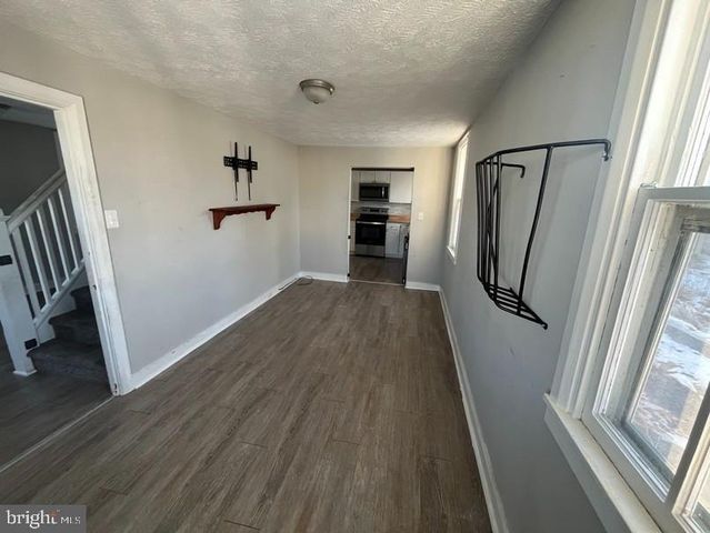 81 MAIN ST, Yorkana, PA 17406