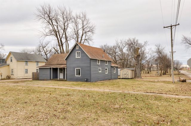 300 2nd Street NE, Mitchellville, IA 50169