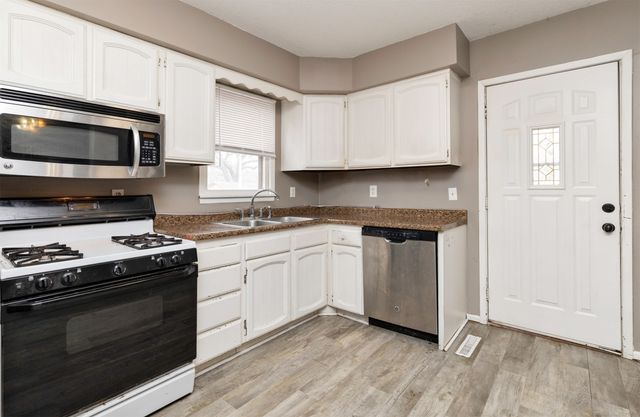 300 2nd Street NE, Mitchellville, IA 50169