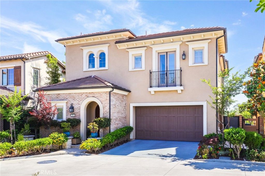Image 1 of property listing at 106 Long Fence, Irvine, CA 92602