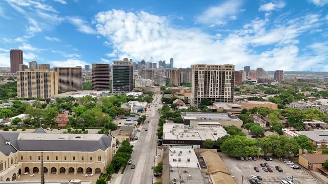 3918 N HALL Street 3, Dallas, TX 75219