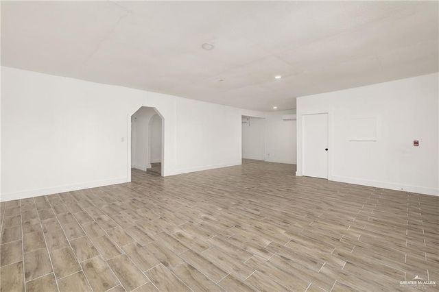 805 E Acacia Avenue, Alamo, TX 78516
