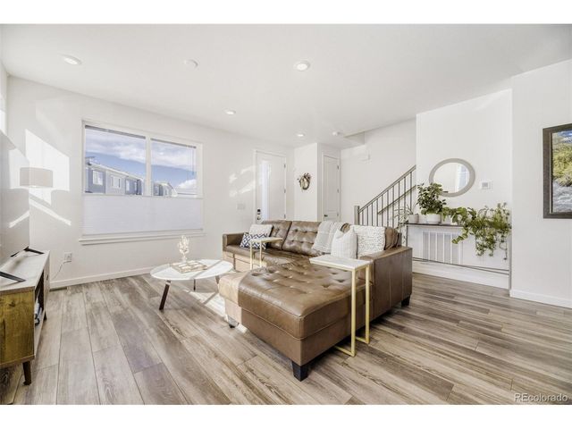 2089 S Vance Way, Denver, CO 80227