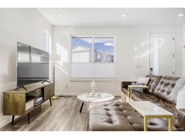 2089 S Vance Way, Denver, CO 80227