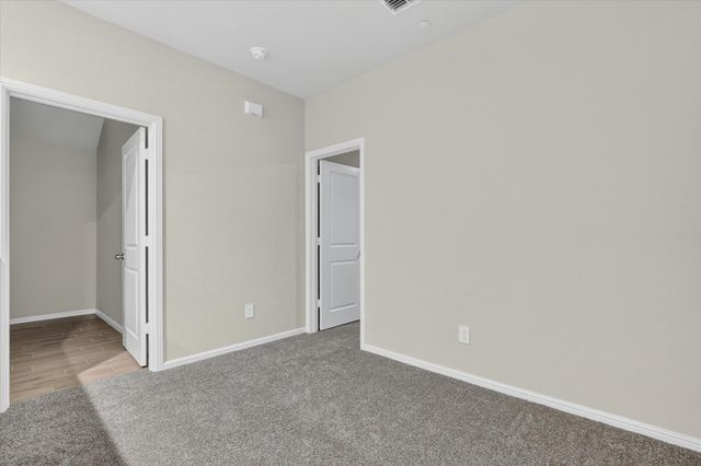 4716 Stunning Pathway, Haltom City, TX 76117