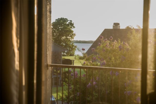 1889 Signal Ridge Place, Rockwall, TX 75032