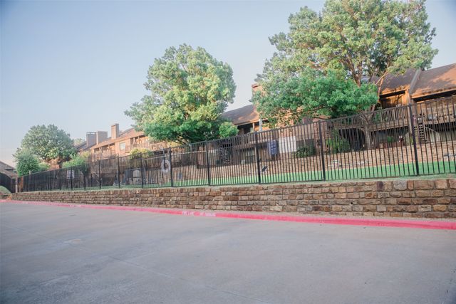 1889 Signal Ridge Place, Rockwall, TX 75032