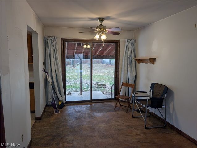 1294 Cherry Lane, Uniontown, OH 44685