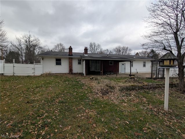 1294 Cherry Lane, Uniontown, OH 44685