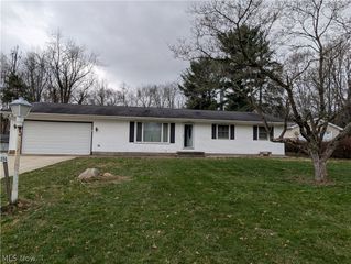 1294 Cherry Lane, Uniontown, OH 44685
