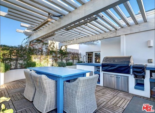 129 Channel Pointe Mall, Marina Del Rey, CA 90292