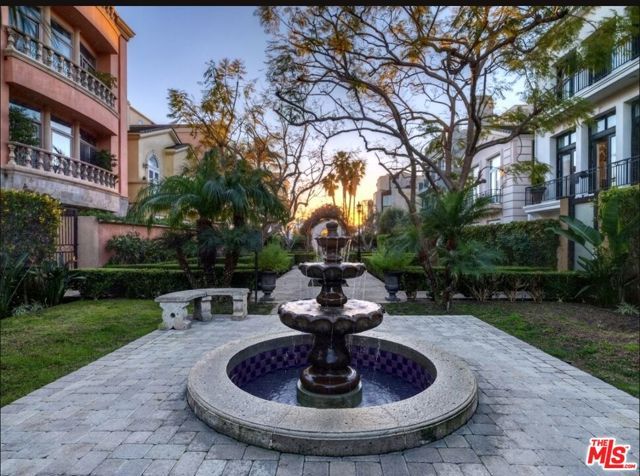 129 Channel Pointe Mall, Marina Del Rey, CA 90292