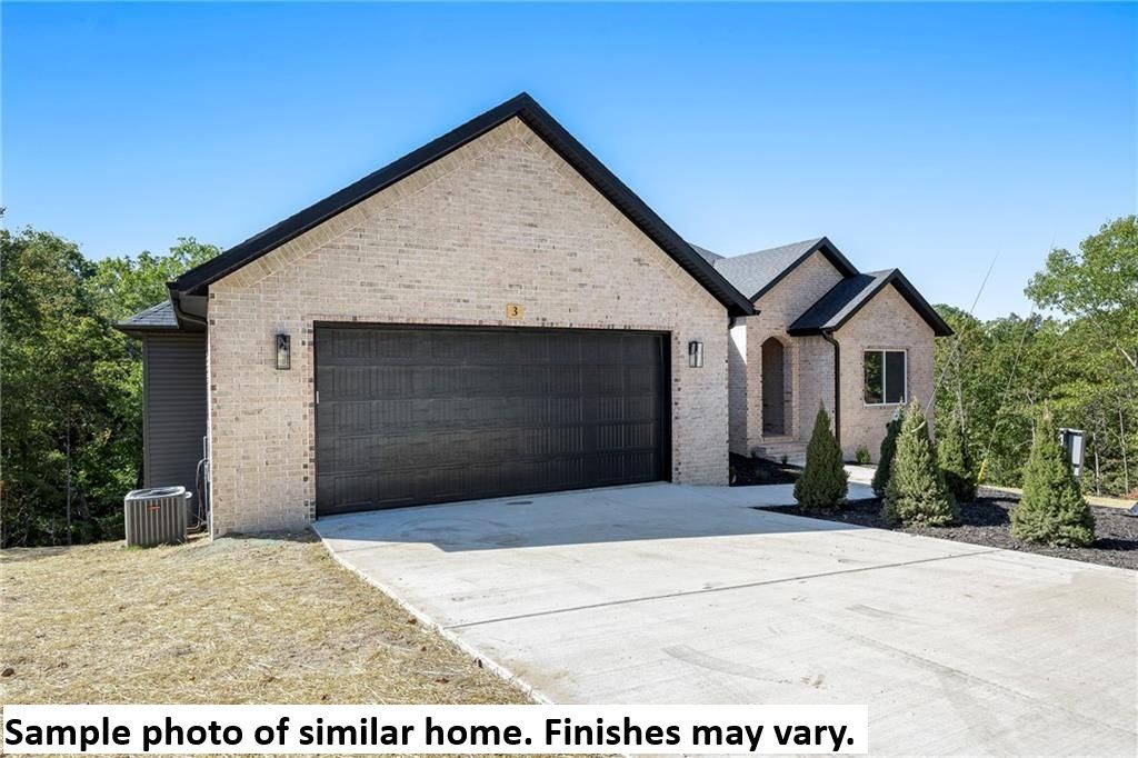 6 Irene Lane, Bella Vista, AR 72715