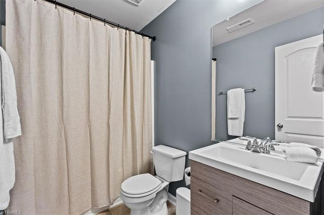 109 Florida Drive, Thomasville, NC 27360